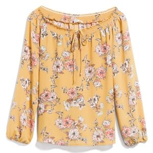 NINE BRITTON Davino Tie Neck Top Size: M